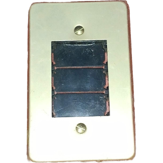 Placa Aluminio Oro 3 Ventanas Bticino