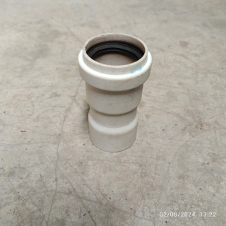 Adaptador Pvc Negro Plus  A Pvc Blanco 1 1/2"